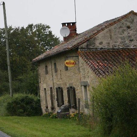 Chez Gondat Chambre D'Hotes Saint-Martial-sur-Isop 외부 사진