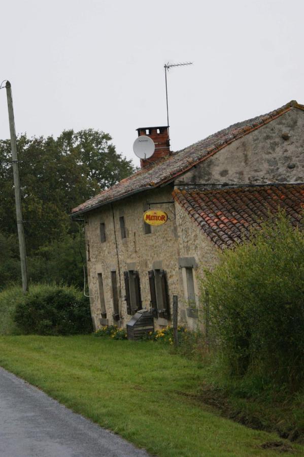 Chez Gondat Chambre D'Hotes Saint-Martial-sur-Isop 외부 사진