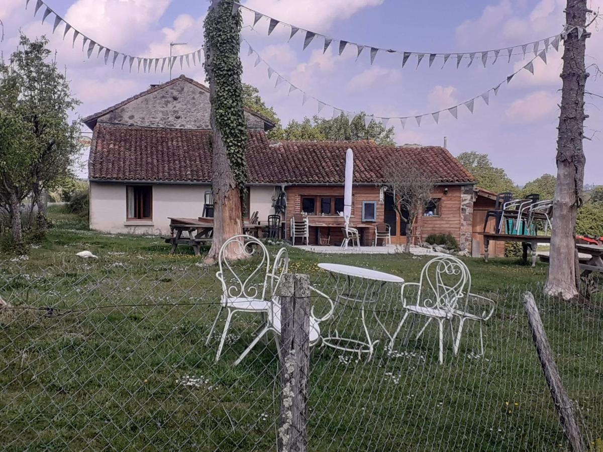 Chez Gondat Chambre D'Hotes Saint-Martial-sur-Isop 외부 사진