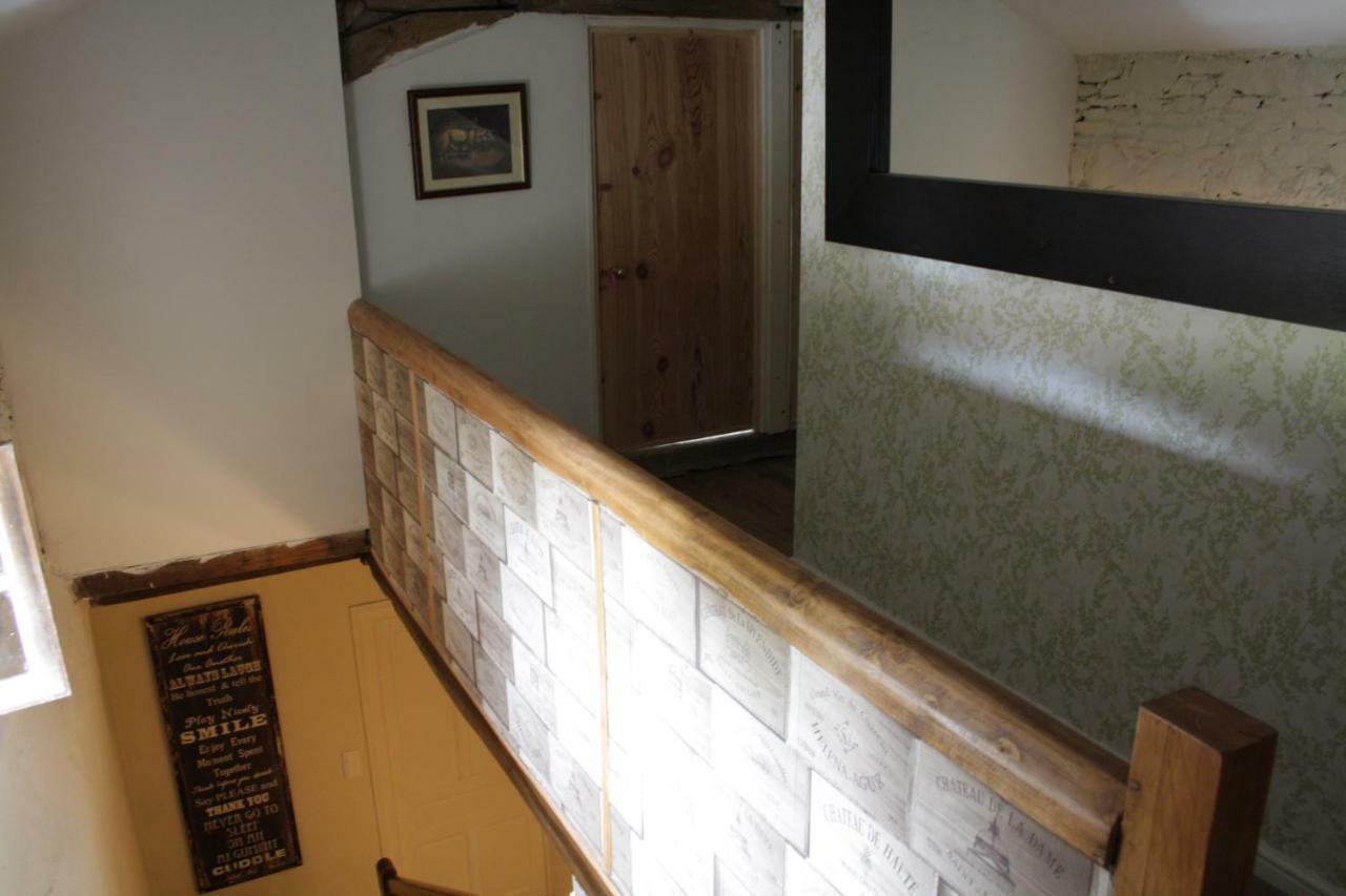 Chez Gondat Chambre D'Hotes Saint-Martial-sur-Isop 외부 사진
