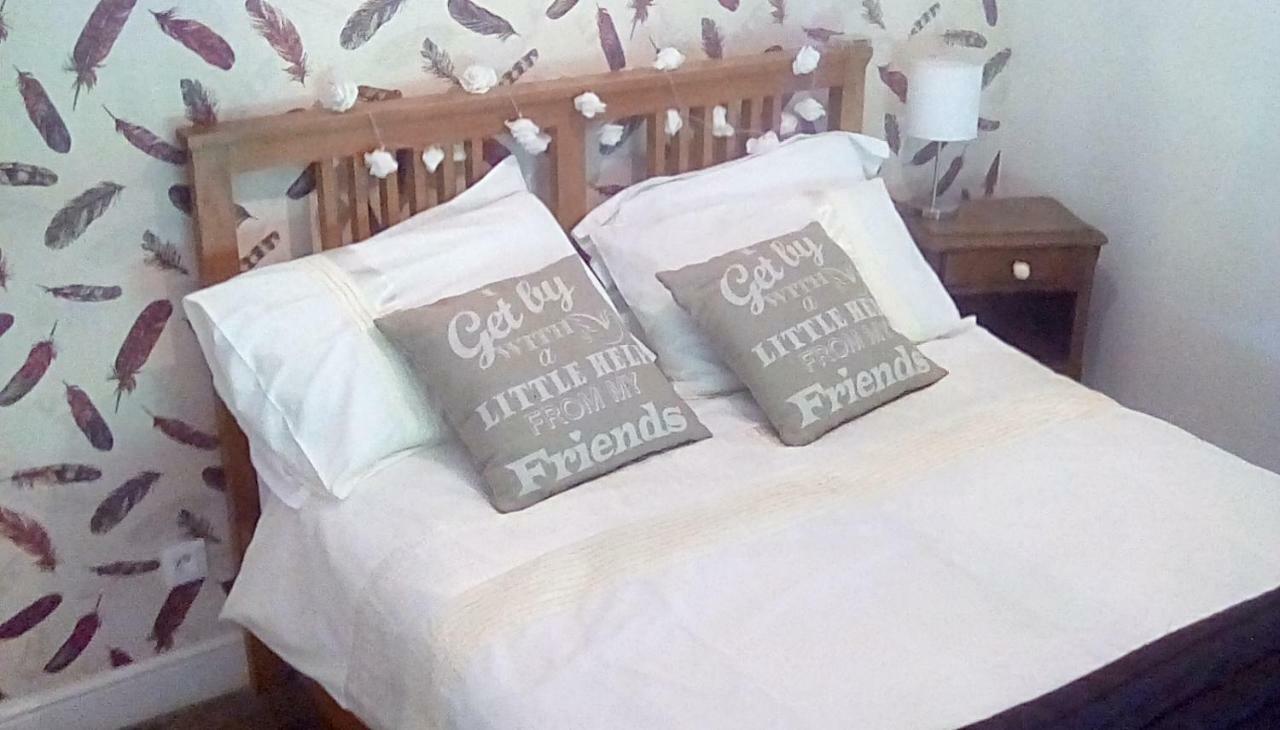 Chez Gondat Chambre D'Hotes Saint-Martial-sur-Isop 외부 사진